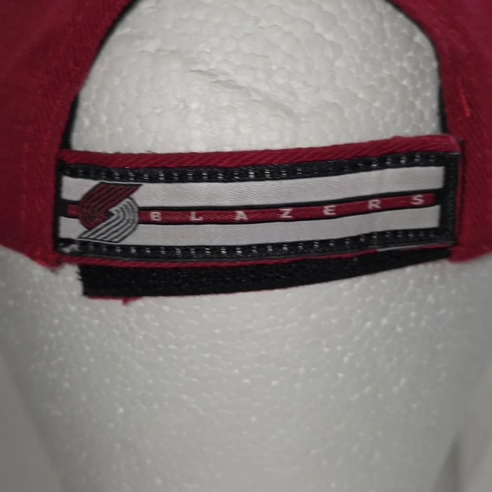 PORTLAND TRAILBLAZERS Kids Hat Red Adjustable Cap One Size Fan‎ Favorite NBA